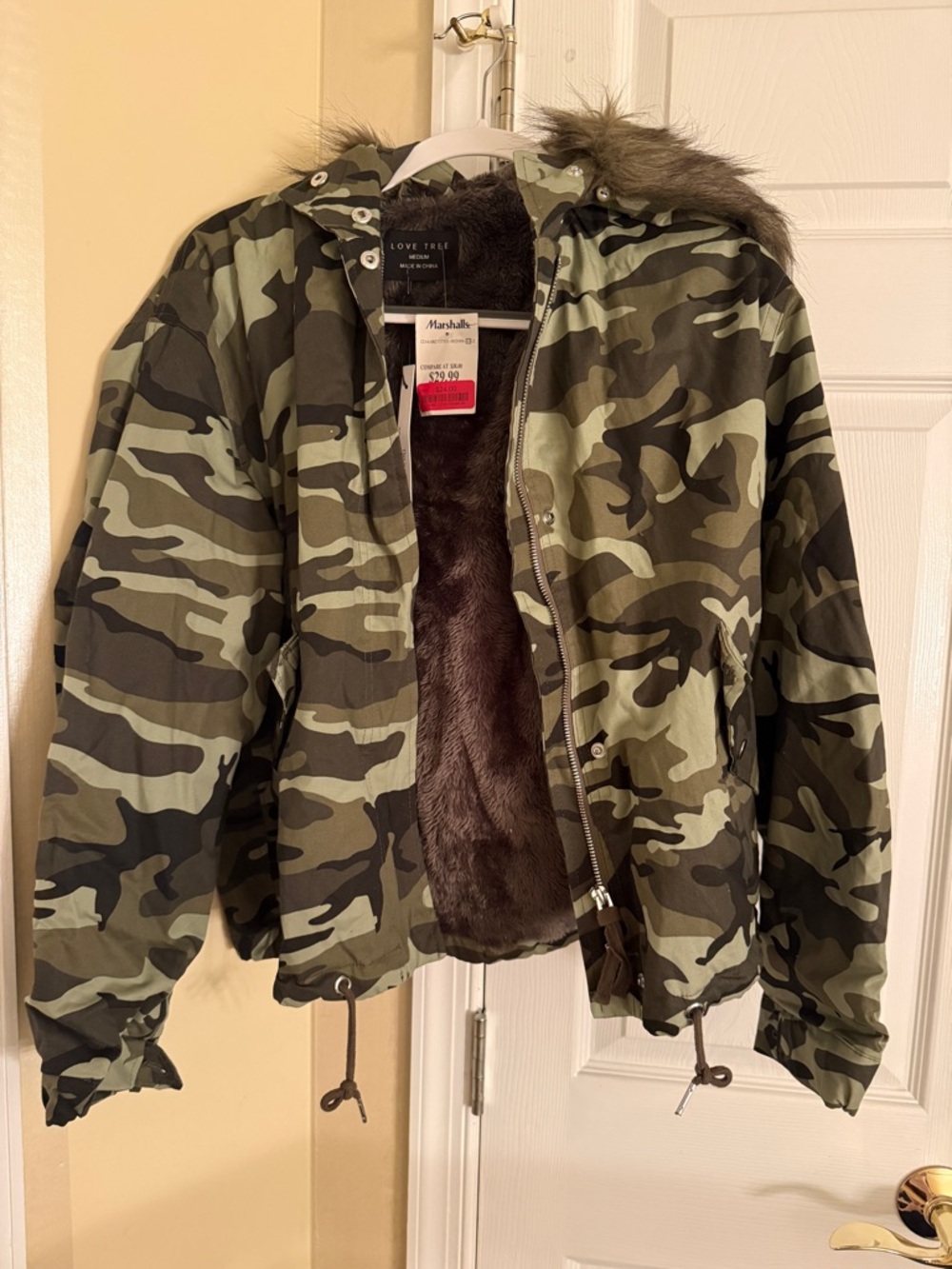 Love Tree Faux Fur Lined Jacket - Camo Green with hood